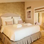 Les Bains De Hotel Spa
