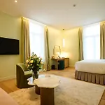 Hotel Les Bains De 5*