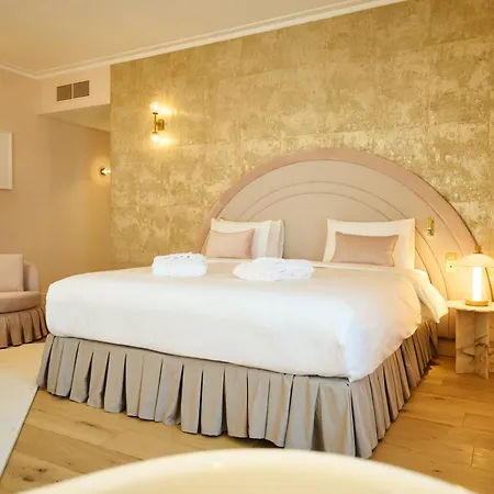 Les Bains De 5*