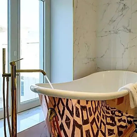 Les Bains De Spa