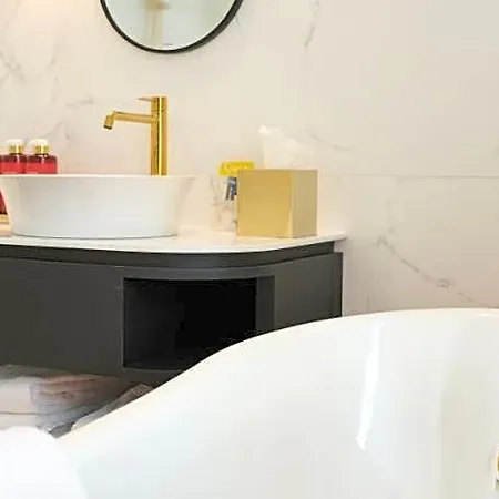 מלון Les Bains De