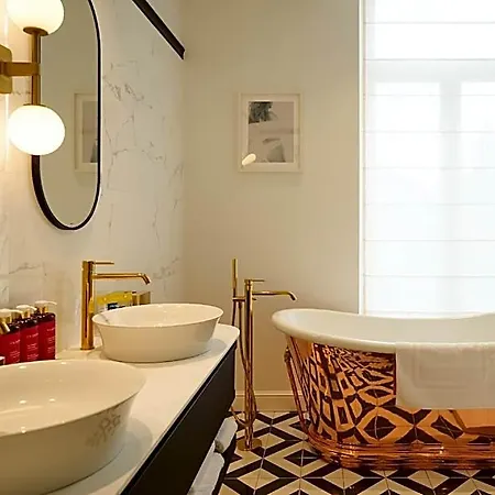 Les Bains De 5*