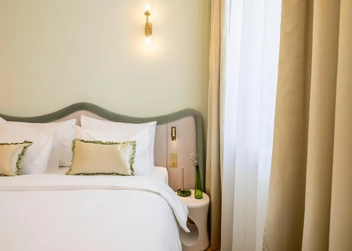 Hotel Les Bains De 5*